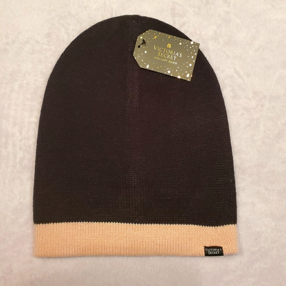 NWT Victoria's Secret Holiday 2020 Stripe Beanie